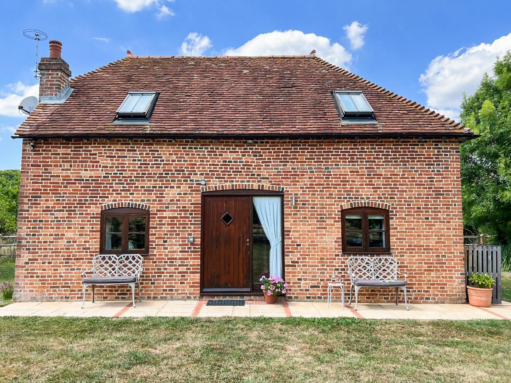 The Lodge Thakeham Exterior photo